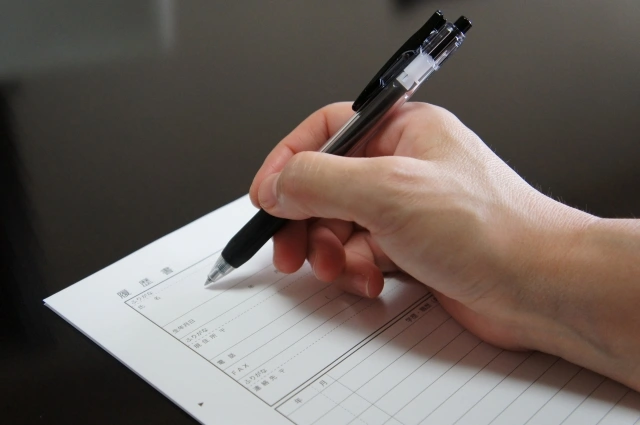 履歴書の職歴にアルバイトの経験は書かない？