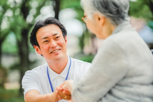 社会人から社会福祉士になれるの？