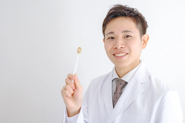 歯科医師の平均年齢