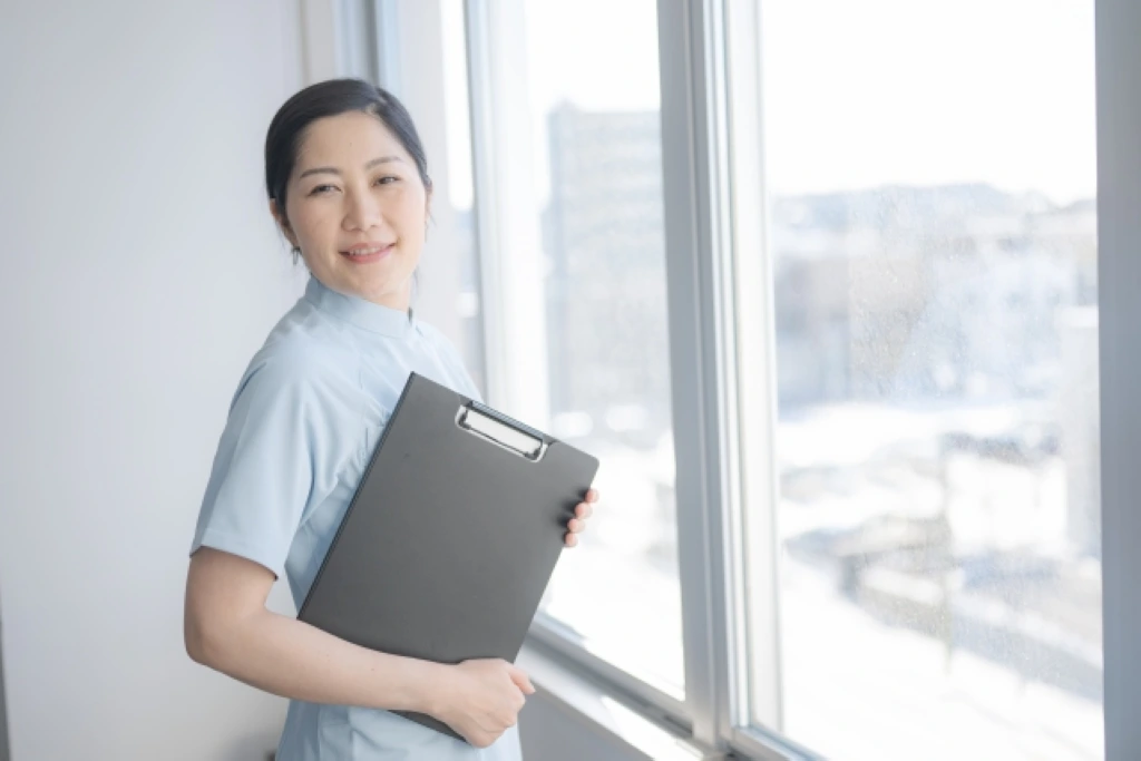 病院保健師とは
